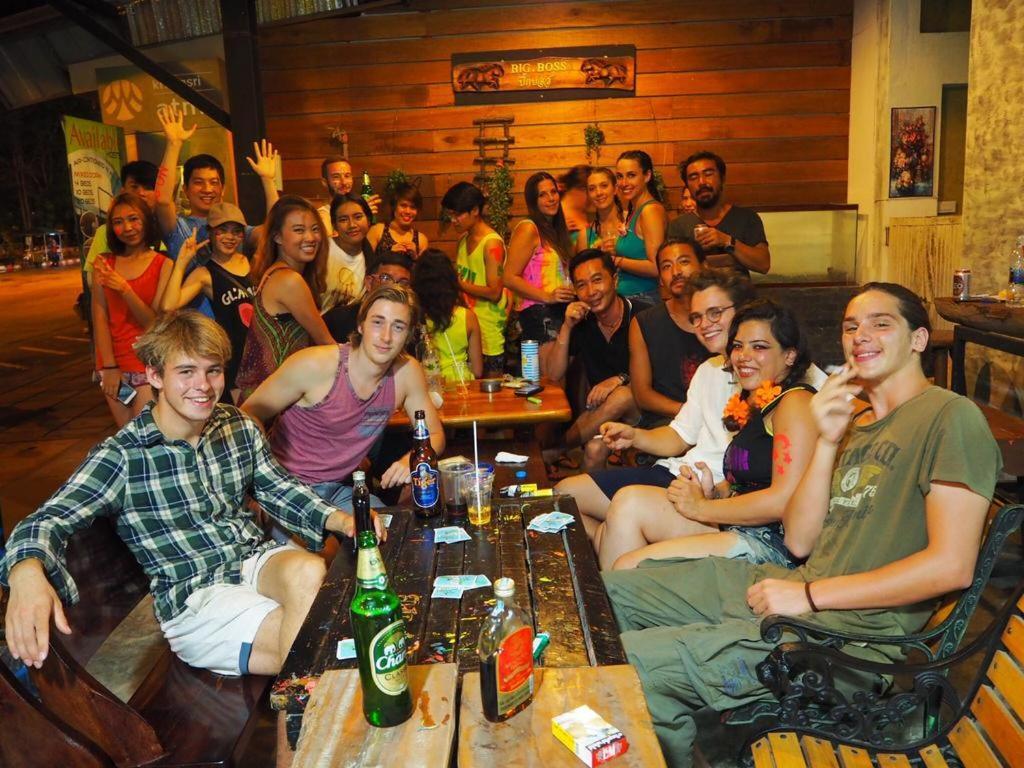Bigboss Hostel Thongsala Exterior foto