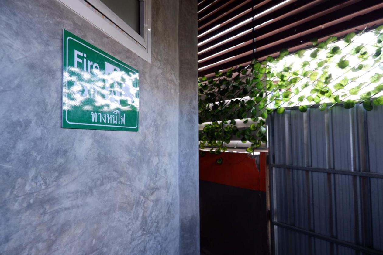 Bigboss Hostel Thongsala Exterior foto